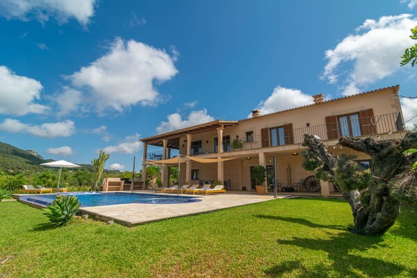Villa S'albarcoquer: Luxe vrijstaand met privé-zwembad en jacuzzi aan de golfbaan - thumbnail 1