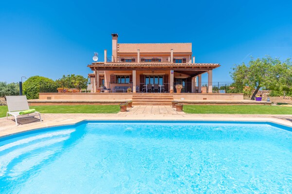 Villa met privézwembad in Porto Cristo, 100m van strand Cala Petita - thumbnail 2