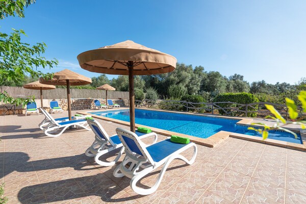 Authentieke Mallorcaanse villa met privézwembad aan de golfbaan bij Felanitx - thumbnail 5