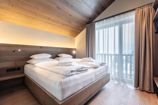 Penthouse aan de golfbaan met sauna en bergzicht in Haus im Ennstal - thumbnail 2