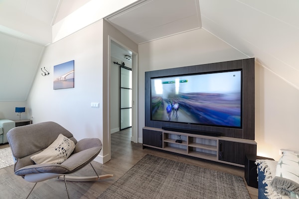 Game Villa met wellness en game room op 100m van zee in Colijnsplaat - thumbnail 6