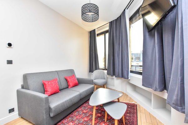 Licht appartement met airco in het 9e arrondissement, vlak bij Opéra Garnier - thumbnail 6