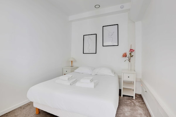 Licht modern appartement 6p bij Bastille, 2 badkamers - thumbnail 3