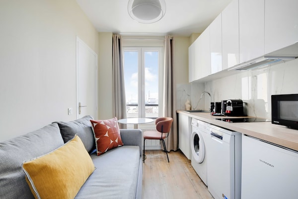 Licht appartement in Ivry-sur-Seine, metro naar Parijs op 2 minuten lopen - thumbnail 2