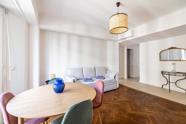Gerenoveerd appartement op 2 minuten van La Croisette in Cannes - thumbnail 3
