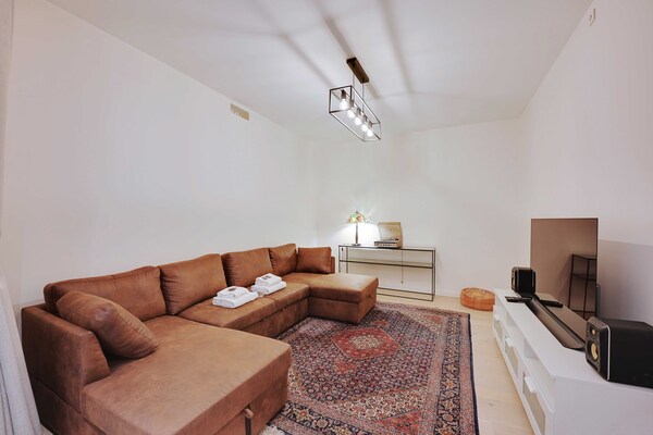 Chic appartement van 96 m² in het bruisende Sentier, vlakbij Place des Victoires - thumbnail 3