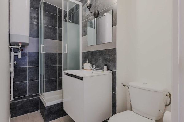 Charmant studio in het 17e arrondissement van Parijs, dicht bij Place de Clichy - thumbnail 5