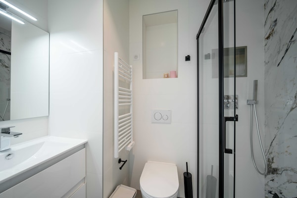 Licht appartement voor 4 personen in het centrum van Cannes - thumbnail 5
