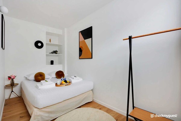 Licht appartement 2-slaapkamers in rustig St-Lambert, vlakbij de Eiffeltoren - thumbnail 6