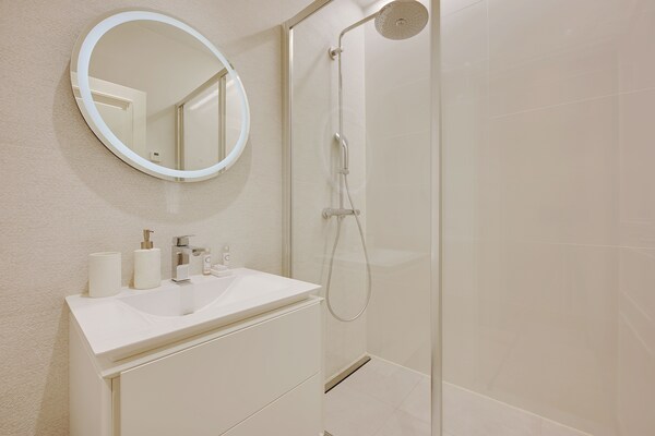 Elegant appartement in 16e arrondissement nabij Trocadéro en Eiffeltoren - thumbnail 5