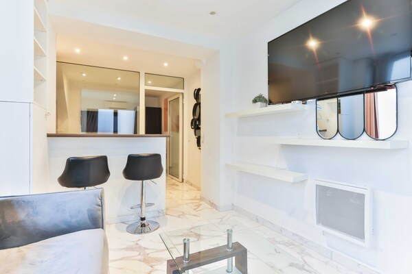 Sfeervol appartement in Chaillot, vlakbij de Eiffeltoren en Arc de Triomphe - thumbnail 4