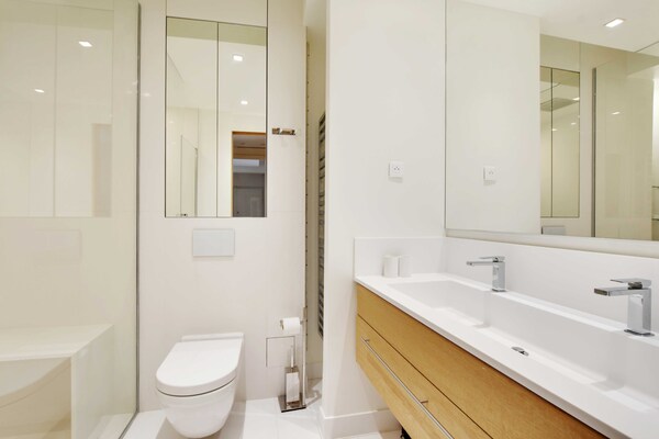 Charmant appartement met balkon in het 15e arrondissement van Parijs - thumbnail 5