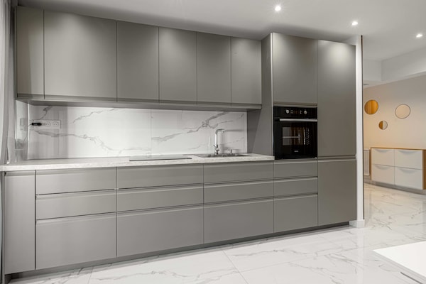 Licht appartement in het centrum van Juan-les-Pins, Antibes · 66 m² - thumbnail 3