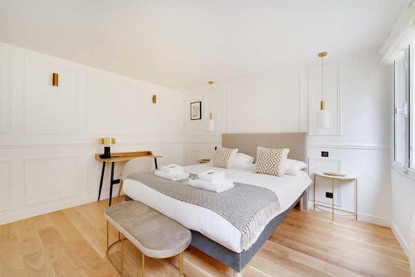 Charmant appartement aan Rue de Grenelle, tussen Invalides en Eiffeltoren - thumbnail 4