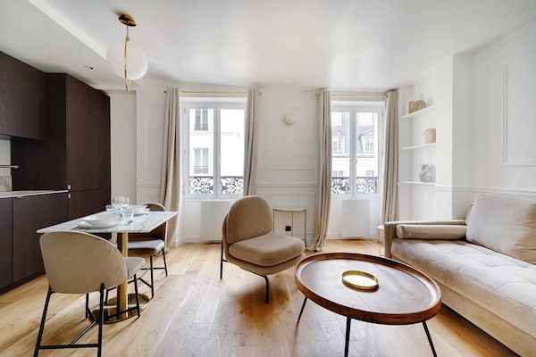 Charmant appartement aan Rue de Grenelle, tussen Invalides en Eiffeltoren - thumbnail 6