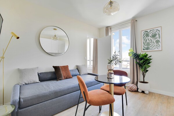 Licht appartement in Ivry-sur-Seine, metro Parijs op 2 minuten lopen - thumbnail 6