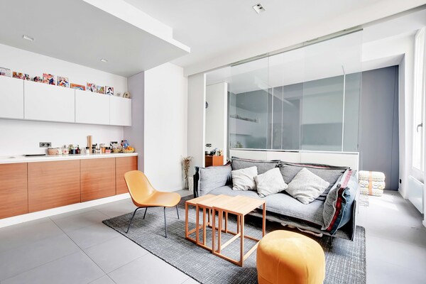 Licht appartement in historisch St-Gervais, vlakbij Notre-Dame - thumbnail 2