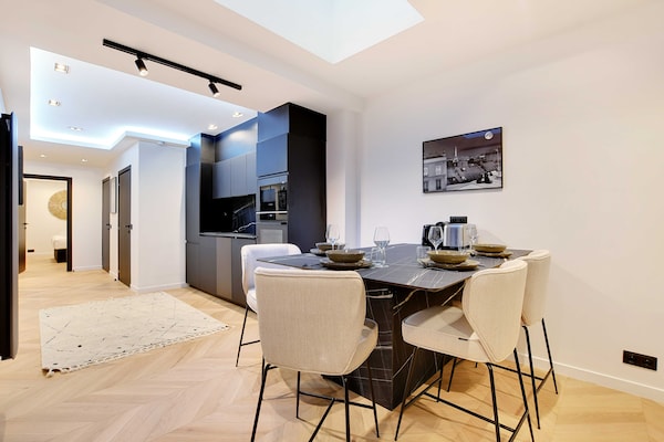 Chic appartement in Le Marais – 2 slaapkamers, vlakbij Place des Vosges - thumbnail 2