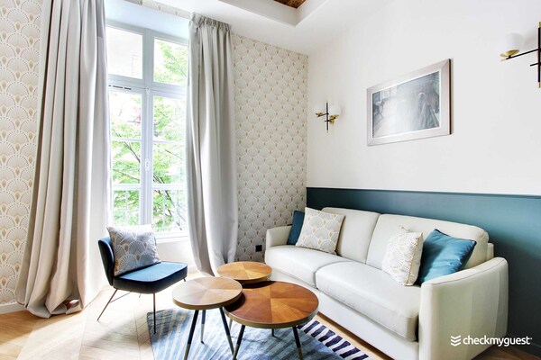Elegant appartement in de Marais, 2 slaapkamers, vlakbij metro - thumbnail 3