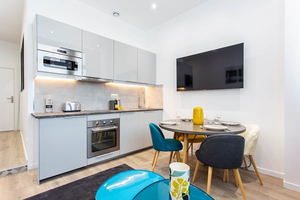 Knus appartement in levendig Oberkampf, Parijs – 2 personen - thumbnail 6