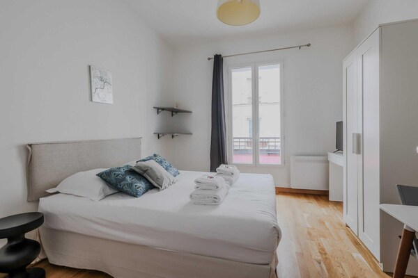 Intiem studio-appartement voor twee in Levallois-Perret - thumbnail 6