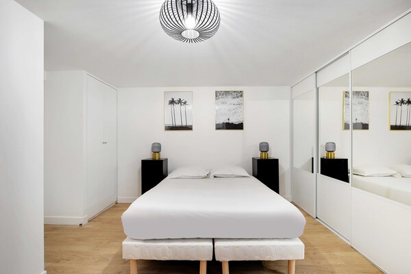 Stijlvol studio-appartement in hartje Parijs, op loopafstand van Opéra en Sacré-Cœur - thumbnail 4