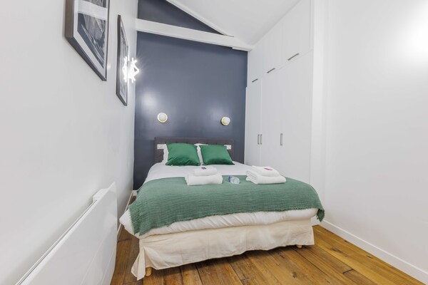 Licht appartement met 2 slaapkamers bij Gare de l'Est in Parijs - thumbnail 4