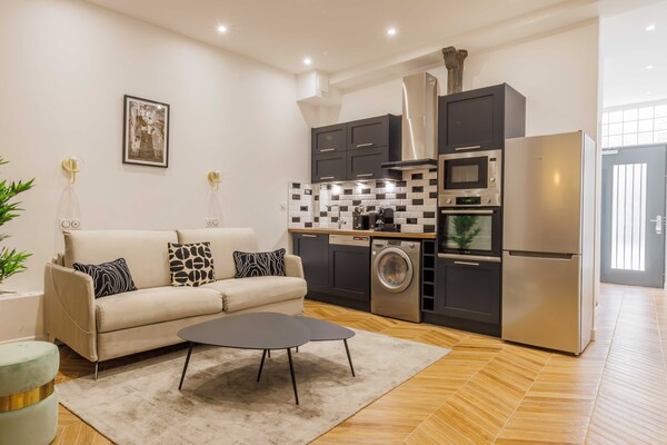 Licht appartement met 2 slaapkamers bij Gare de l'Est in Parijs - thumbnail 6