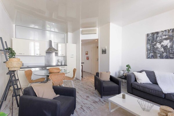Licht appartement in Cannes met airco, op 5 minuten van het strand - thumbnail 4