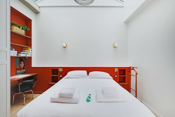 Charmant 2-slaapkamerappartement in de prestigieuze wijk École Militaire, Parijs - thumbnail 4