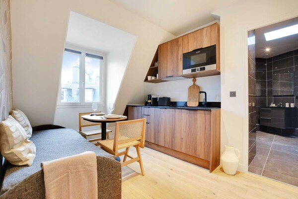 Kompakt studio-appartement in het 16e arrondissement bij de Arc de Triomphe - thumbnail 6