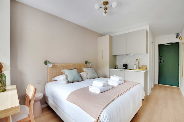 Modern en comfortabel appartement in Meudon voor 2 personen · 18 m² - thumbnail 2