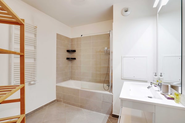 Ruim familieappartement in Saint-Ouen-sur-Seine, dicht bij metro Parijs - thumbnail 4