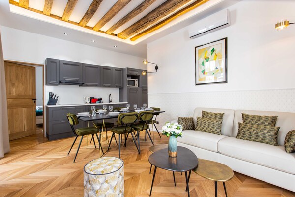 Charmant 2-slaapkamerappartement in de bruisende Marais, vlakbij Place de la République - thumbnail 2