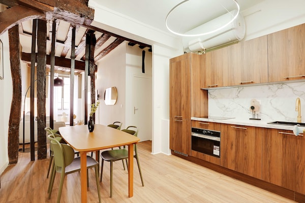 Authentiek appartement met karakter in het 6e arrondissement van Parijs - thumbnail 2