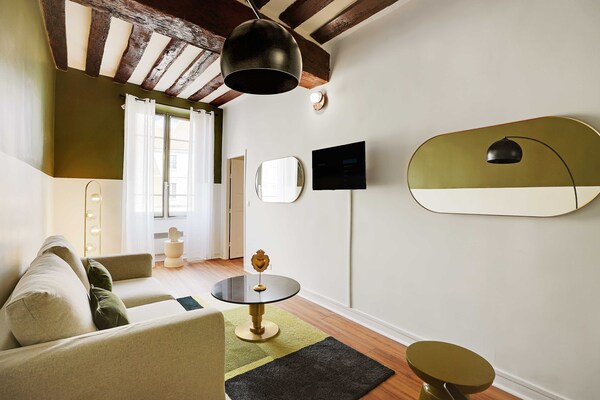 Authentiek appartement met karakter in het 6e arrondissement van Parijs - thumbnail 6