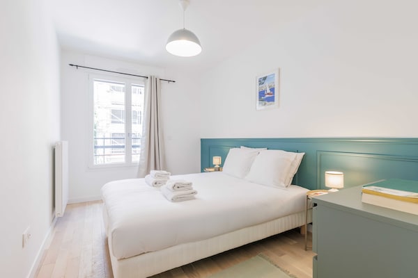 Modern appartement bij de vlooienmarkt in Saint-Ouen, vlakbij Parijs - thumbnail 4