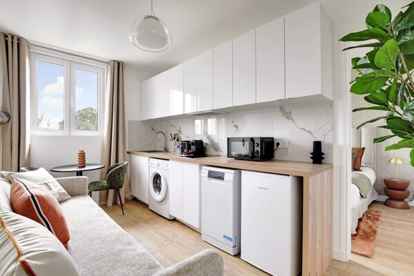 Modern appartement met terras in Ivry-sur-Seine, 2 min van metro naar Parijs - thumbnail 2