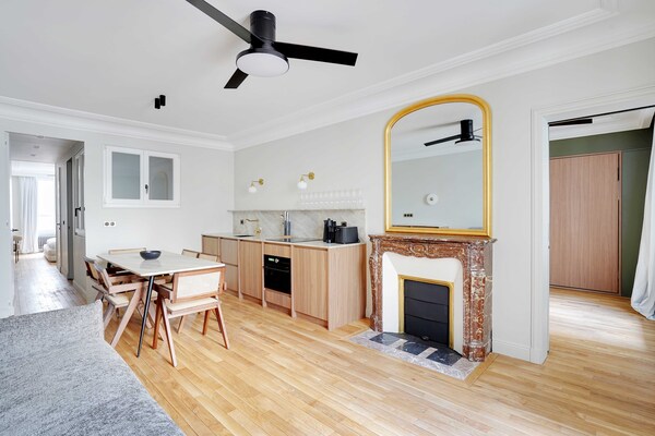 Stijlvol appartement van 60m² op 2 minuten van de Champs-Élysées - thumbnail 4
