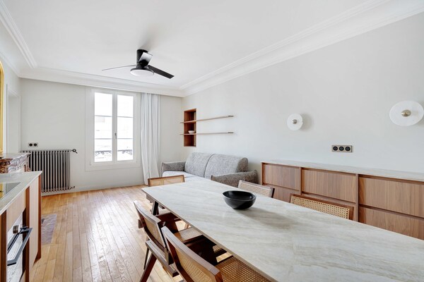 Stijlvol appartement van 60m² op 2 minuten van de Champs-Élysées - thumbnail 6