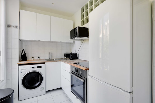 Modern appartement 60m² in levendig Batignolles, vlakbij park - thumbnail 3