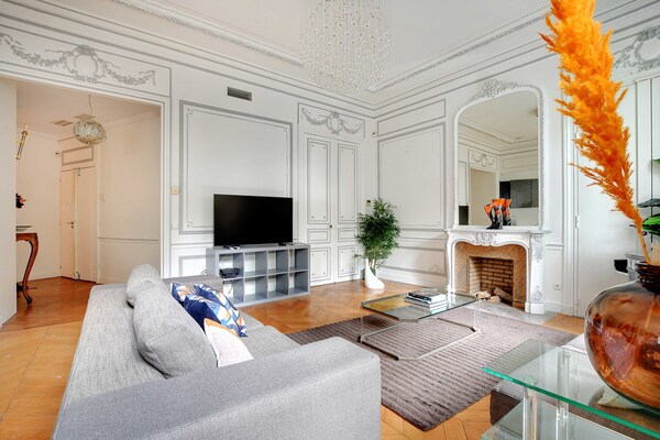 Luxe 4-persoons appartement in de Gouden Driehoek, vlakbij Alma Marceau - thumbnail 6