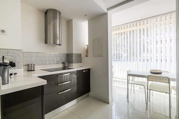 Centraal appartement in Saint-Tropez, 2 minuten van de haven - thumbnail 6