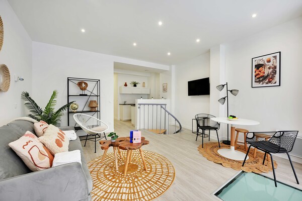Charmant 61m² appartement in levendig Rochechouart, Parijs - thumbnail 6