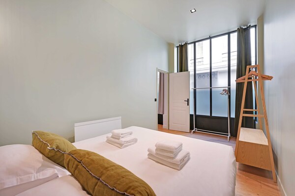 Chic appartement bij Palais Garnier in de wijk Concorde – 2 slaapkamers - thumbnail 3