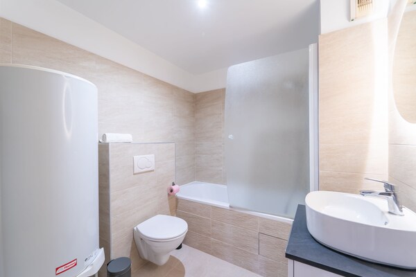 Licht studio-appartement van 25m² tegenover Jardin des Plantes - thumbnail 3