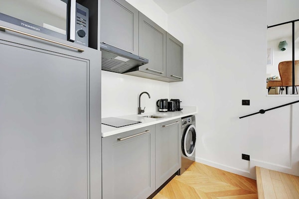 Charmant appartement in de bruisende Marais, vlakbij Musée des Arts et Métiers - thumbnail 2
