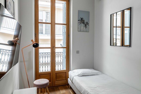 Romantische Mezzanine Duplex in Le Suquet, 100m van Palais des Festivals - thumbnail 5