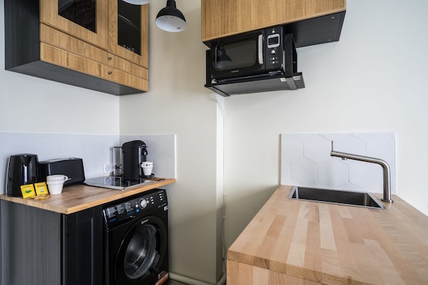 Knus studio-appartement in trendy 11e arrondissement Parijs - thumbnail 2