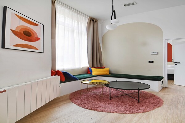 Charmant appartement in Parijs – 2 slaapkamers, vlakbij Square Montholon - thumbnail 4